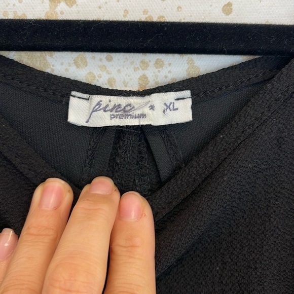 Black partly open back skort dress size x-large - Picture 3 of 5